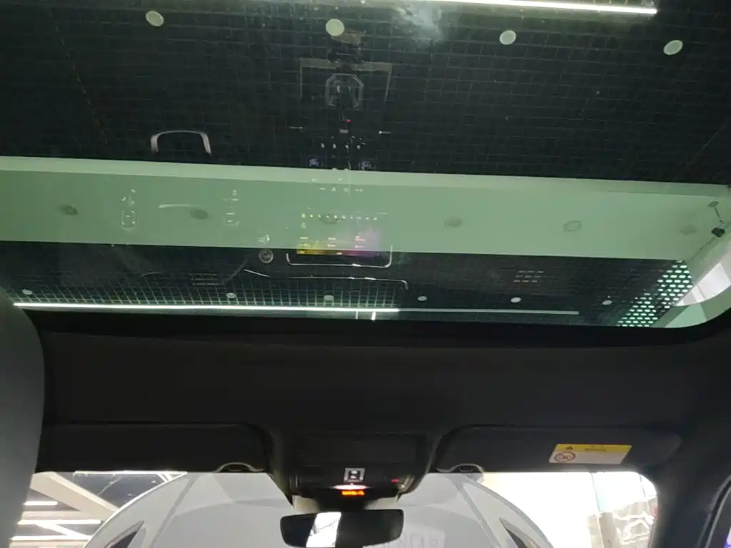 Land Rover Evoque — миниатюра 18