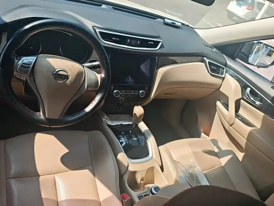 Nissan X-Trail — миниатюра 12