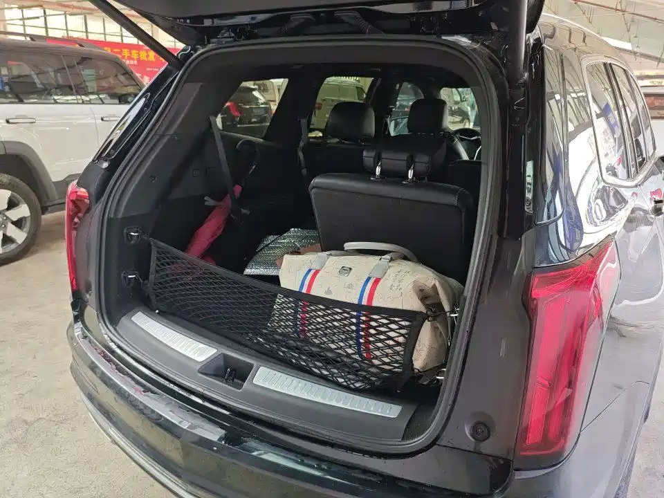 Cadillac XT6 — миниатюра 3
