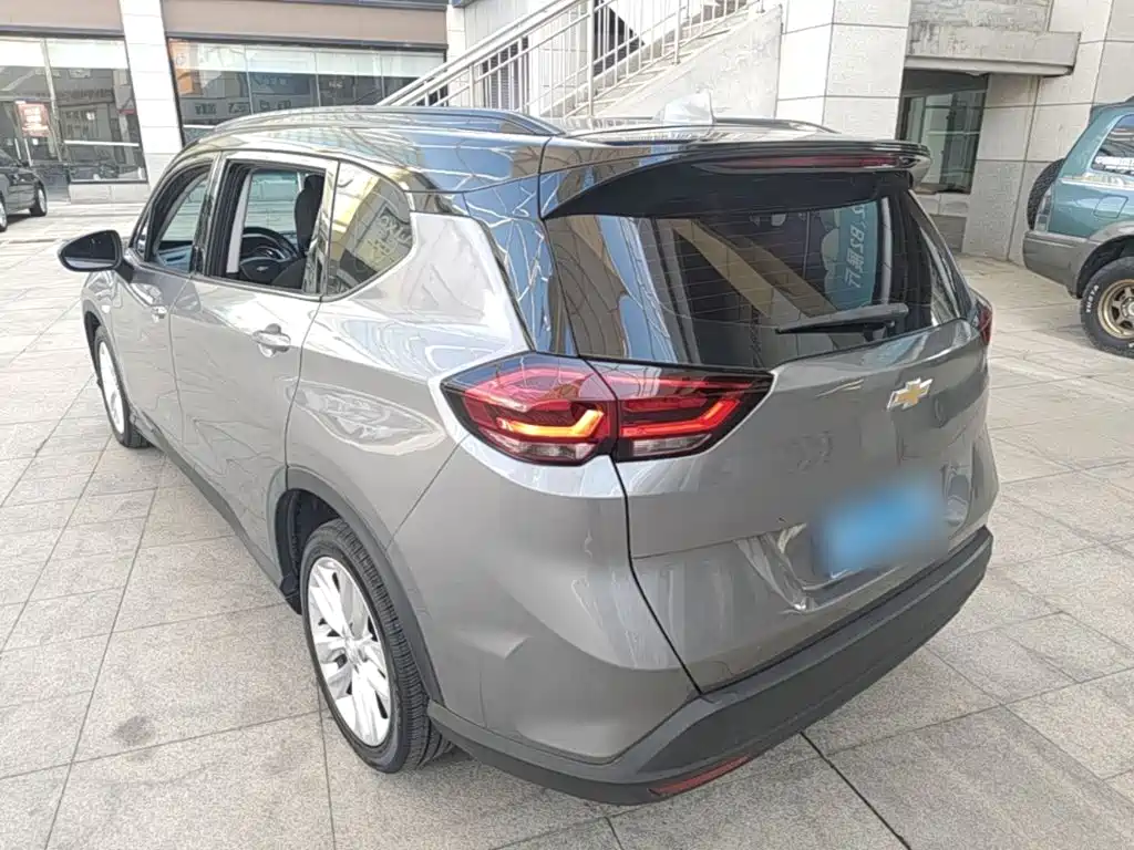 Chevrolet Volando — миниатюра 5