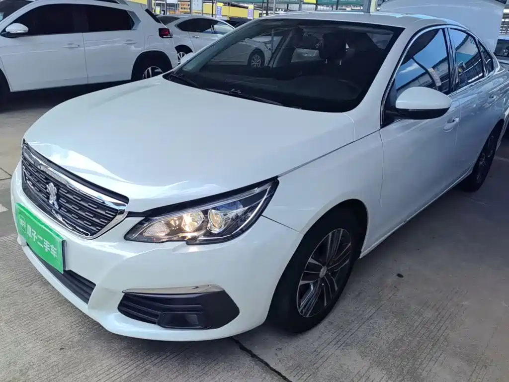 Peugeot 308 — миниатюра 2