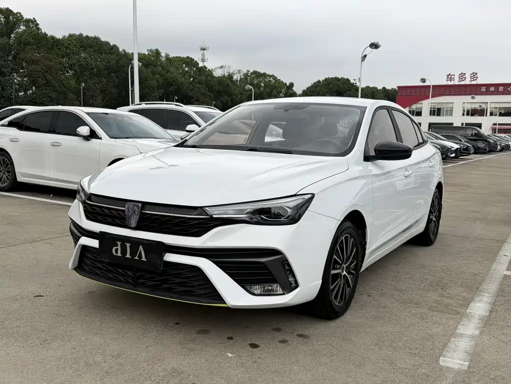 Roewe i5