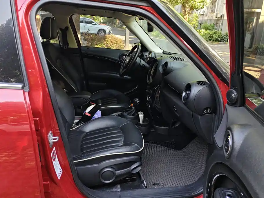 MINI Mini Countryman — миниатюра 8