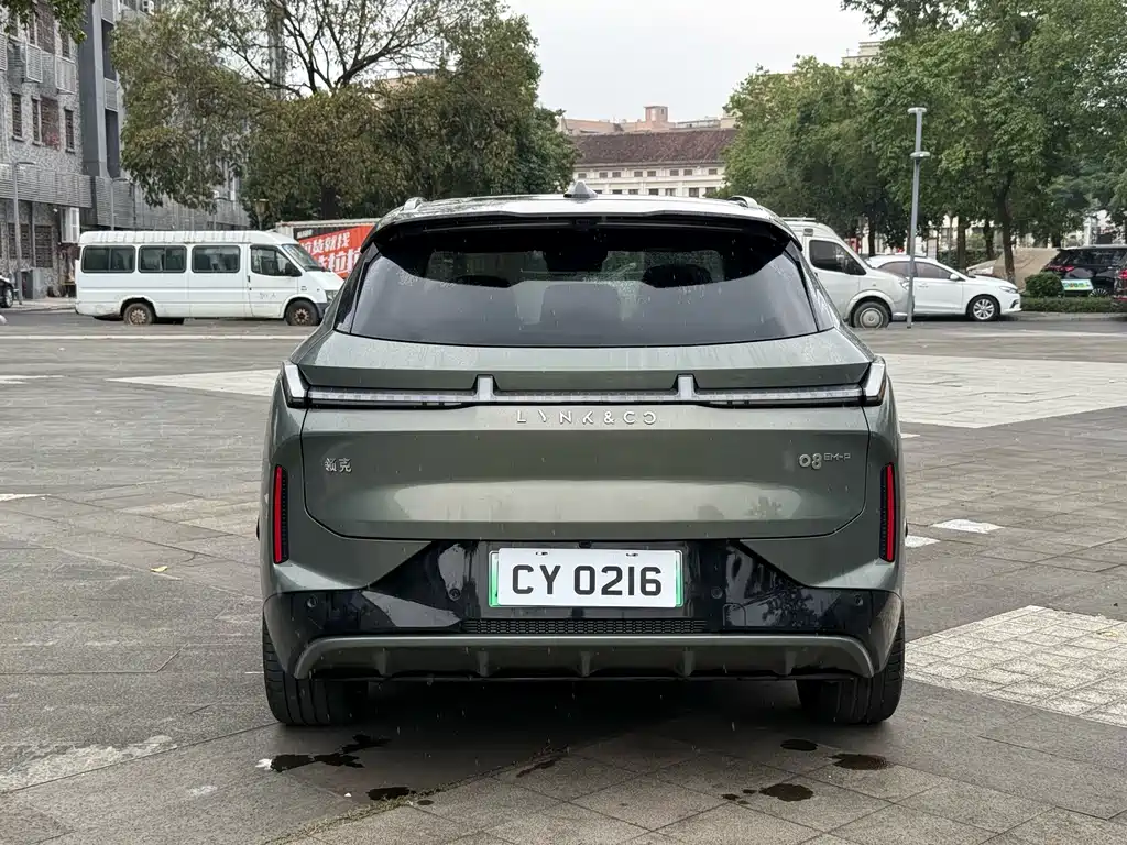 Lynk & Co 08 EM-P — миниатюра 7