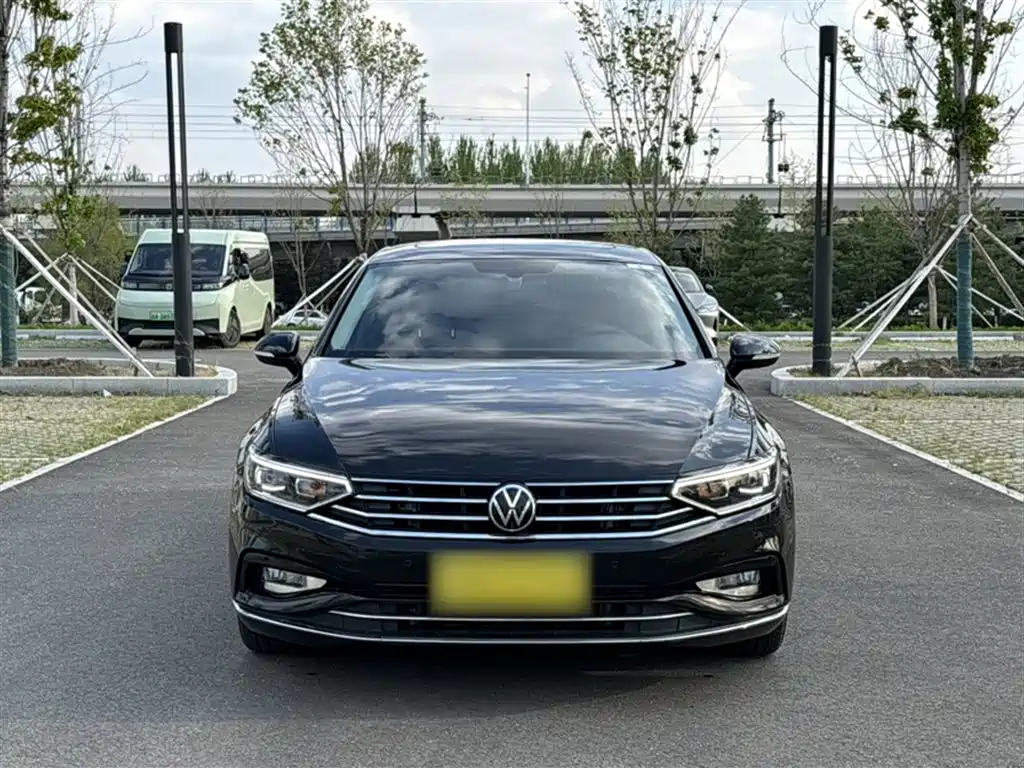 Volkswagen Magotan 2021 330TSI DSG 30