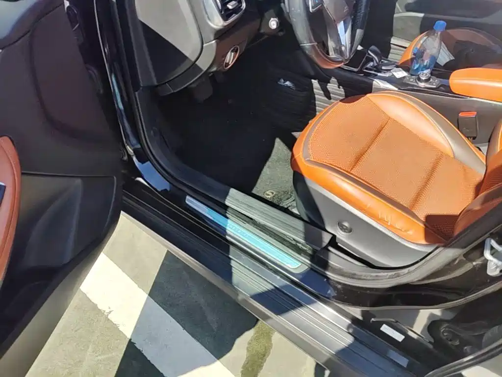 Infiniti QX30 — миниатюра 16