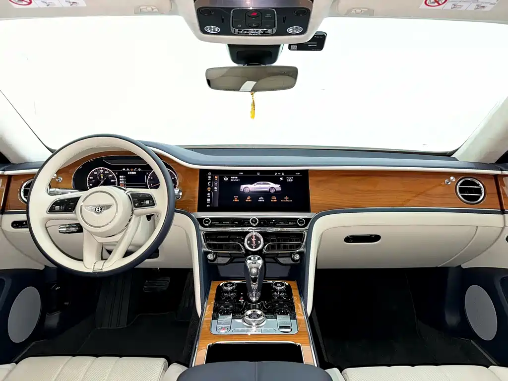 Bentley Flying Spur — миниатюра 14