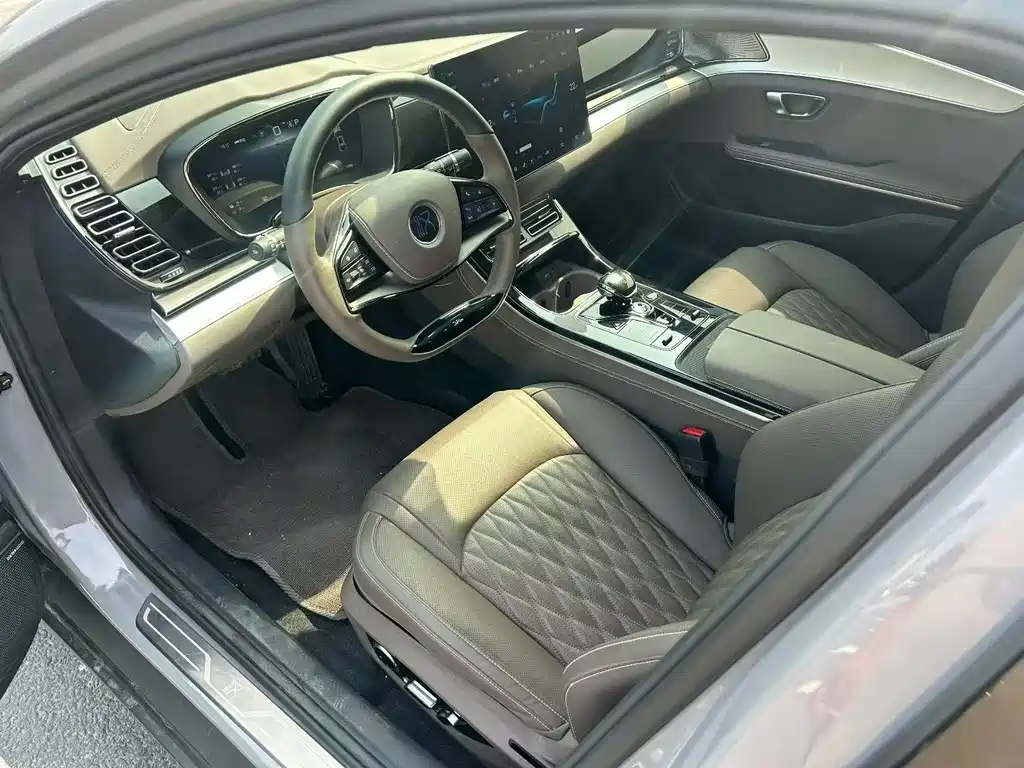 BYD Han — миниатюра 4