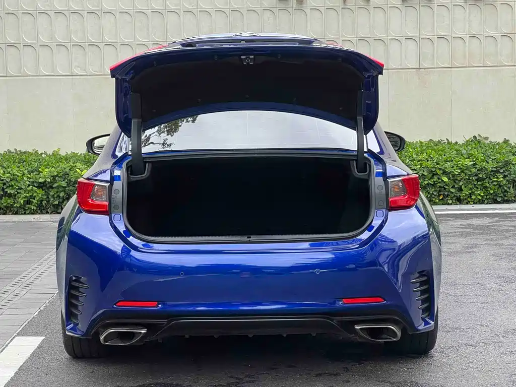 Lexus RC 2016 200t F SPORT