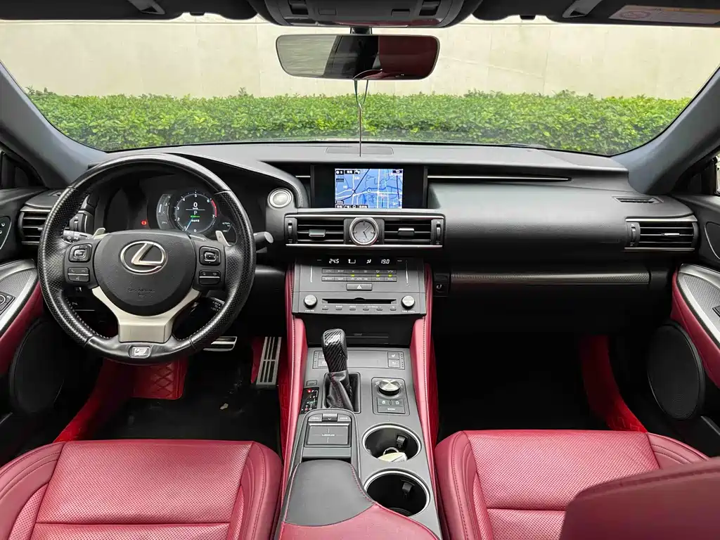 Lexus RC 2016 200t F SPORT