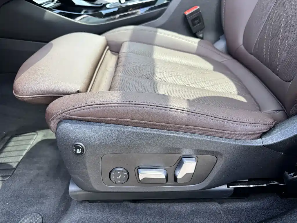 BMW X3 — миниатюра 11