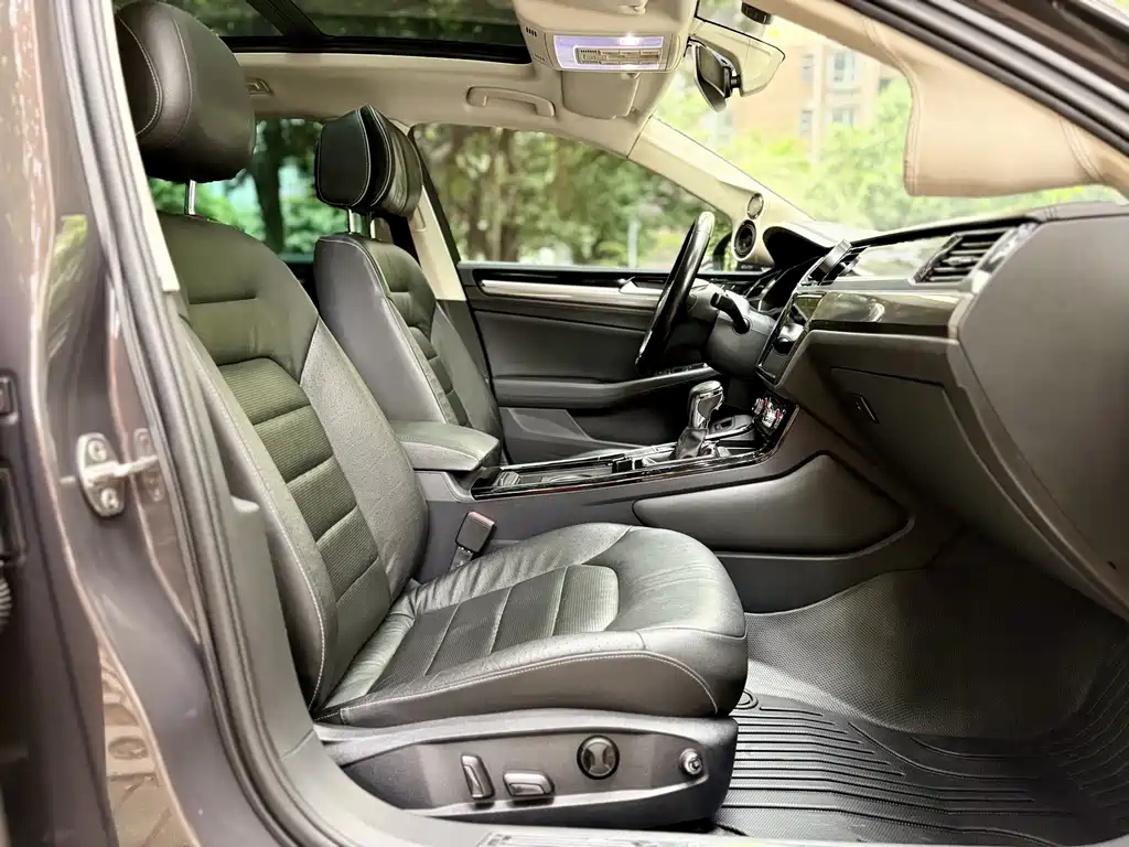 Volkswagen Phideon — миниатюра 10