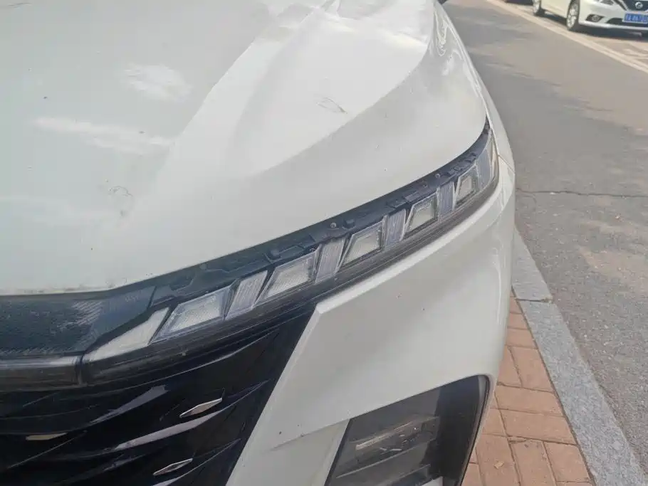 Roewe RX5 MAX — миниатюра 5