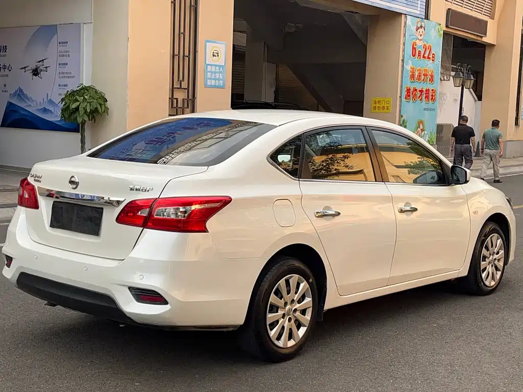 Nissan Sylphy — миниатюра 4