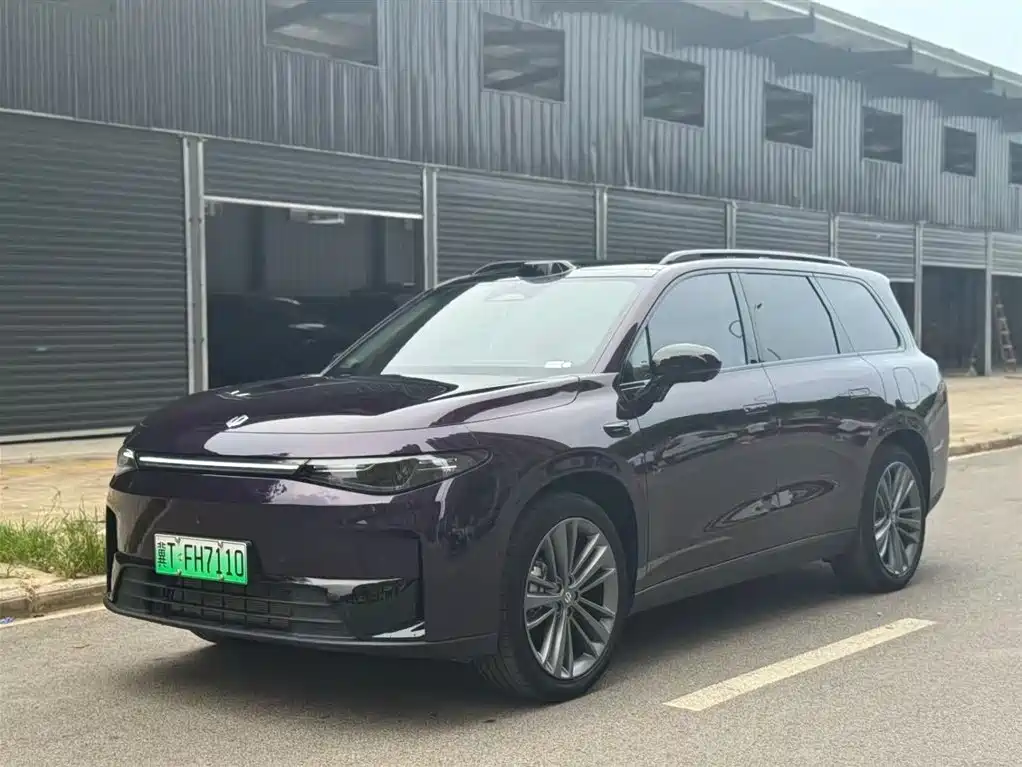 ZERO-RUNNING CAR ZERO RUN C16