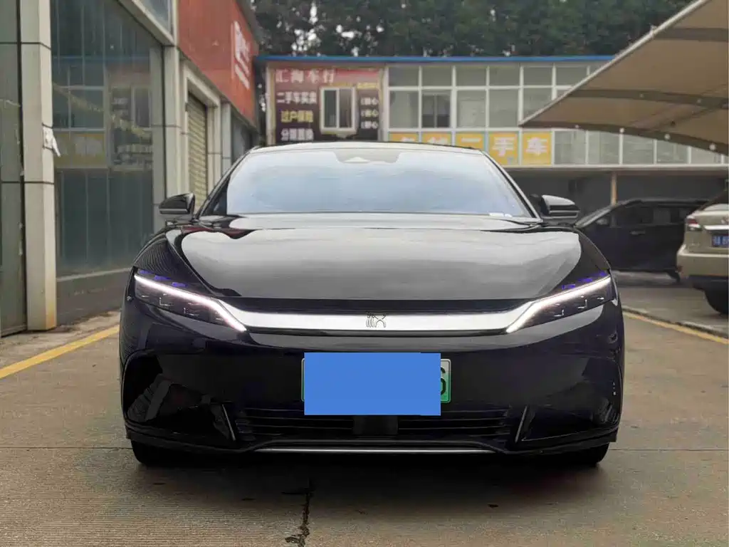 BYD Han — миниатюра 2