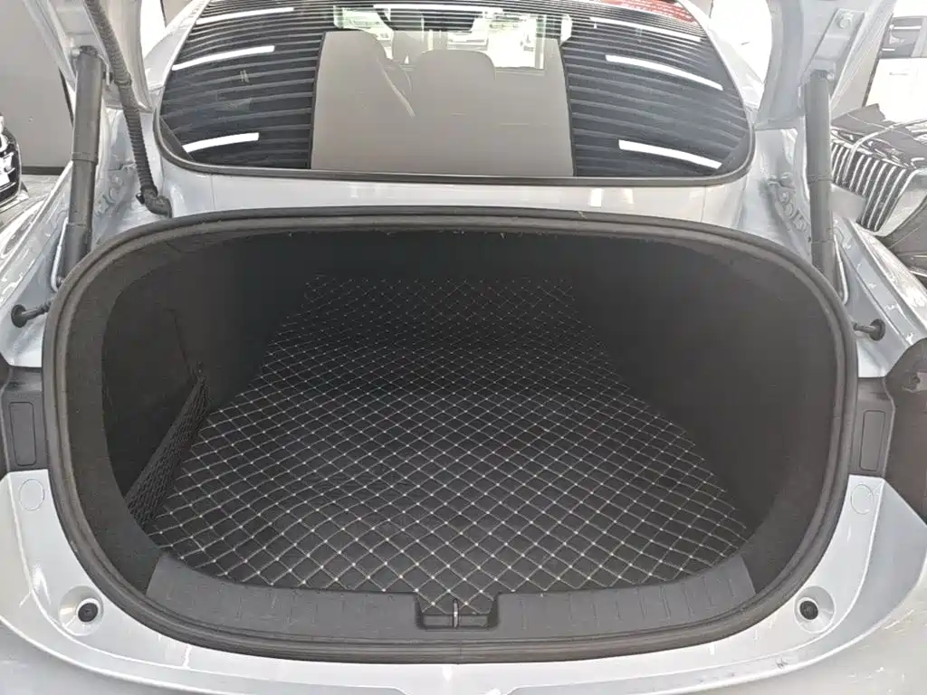 Leapmotor Leapmotor C01 — миниатюра 19