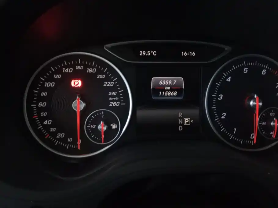 Mercedes-Benz B-Class — миниатюра 14