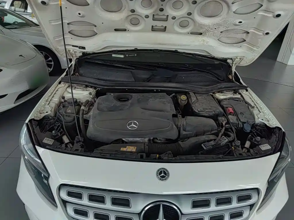 Mercedes-Benz GLA — миниатюра 20