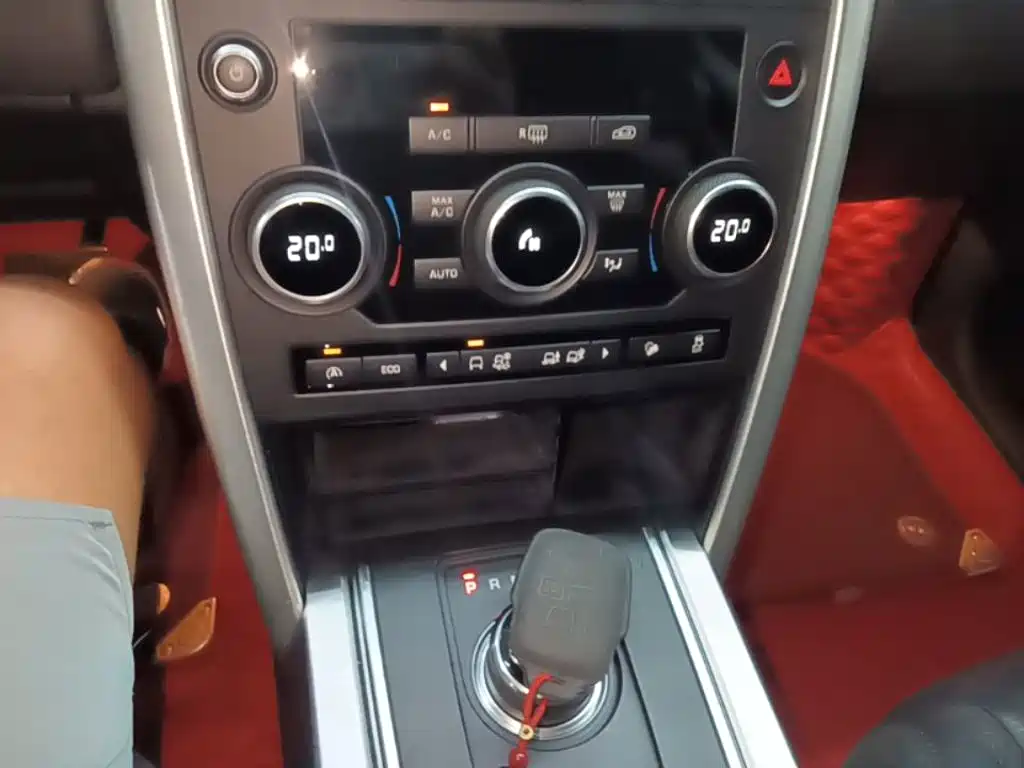 Land Rover Discovery Sport — миниатюра 14