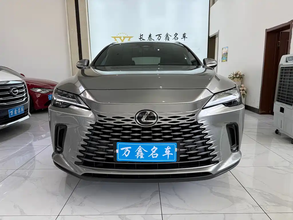 Lexus RX — миниатюра 2