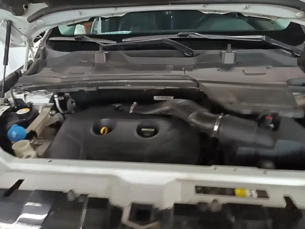 Land Rover Discovery Sport — миниатюра 20