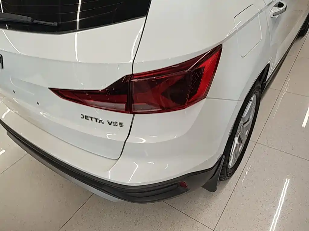 Jetta VS5 — миниатюра 8