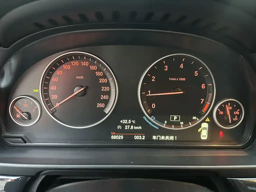 BMW 5 Series (Import) — миниатюра 16