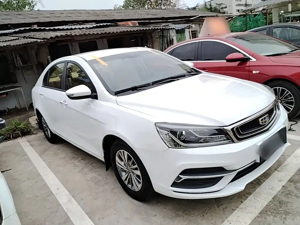 Geely Emgrand — миниатюра 4