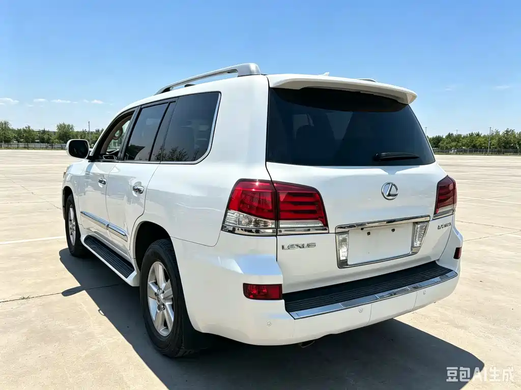 Lexus LX 2009 570