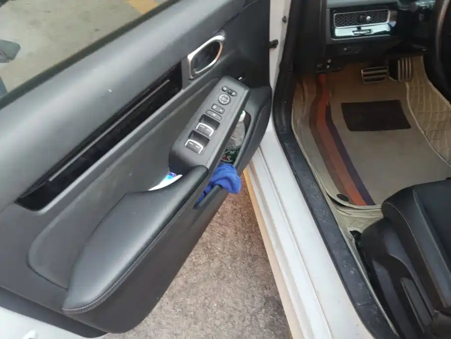 Honda Civic — миниатюра 7