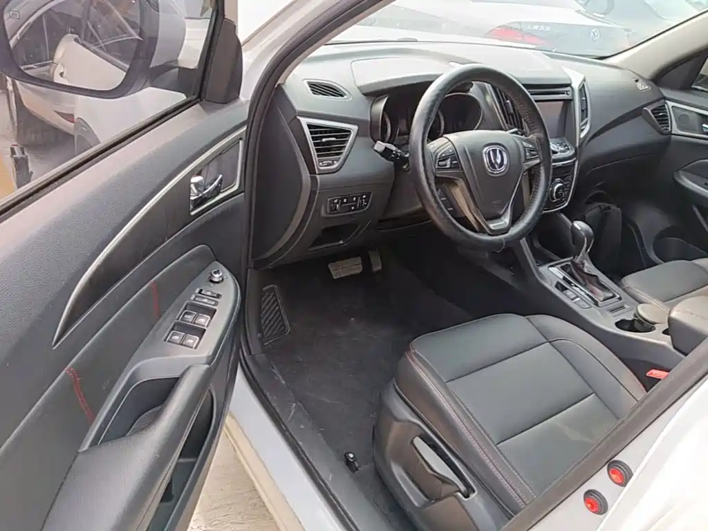 Changan CS75 — миниатюра 16