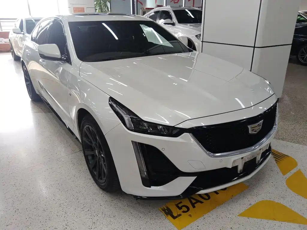 Cadillac CT5 — миниатюра 8