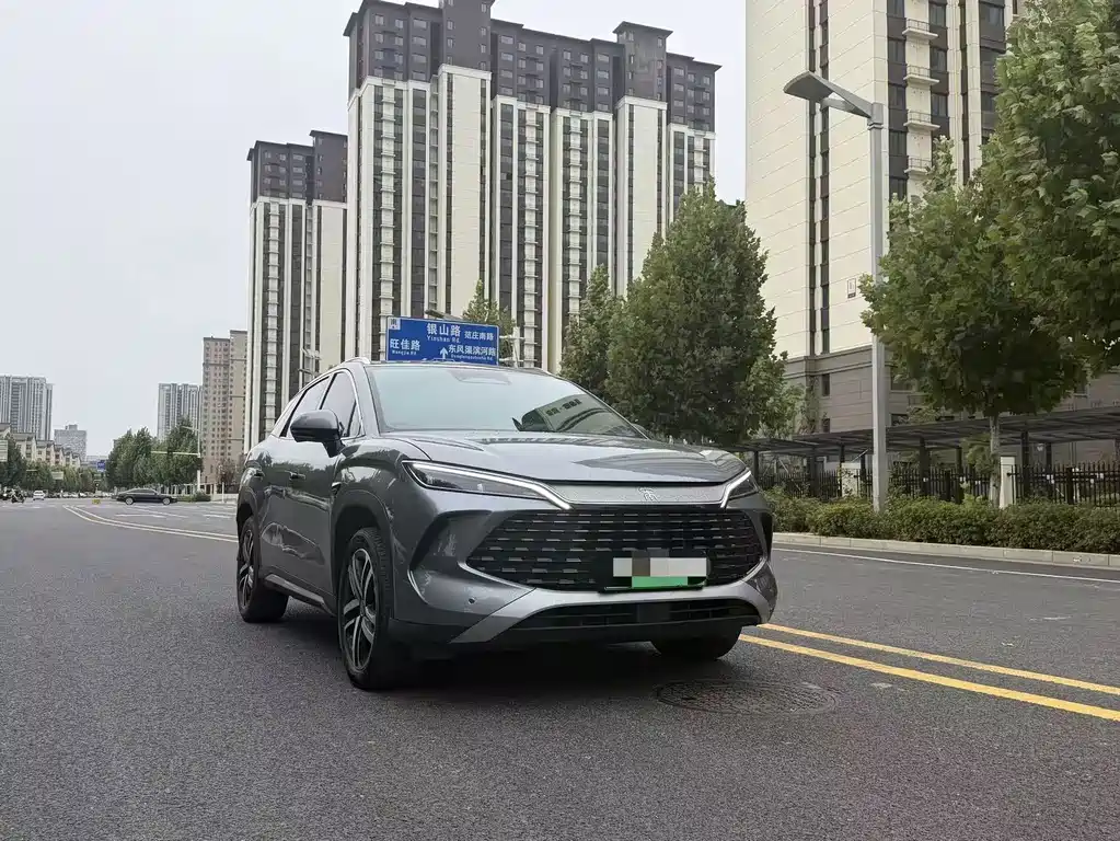 BYD L DM-i — миниатюра 3