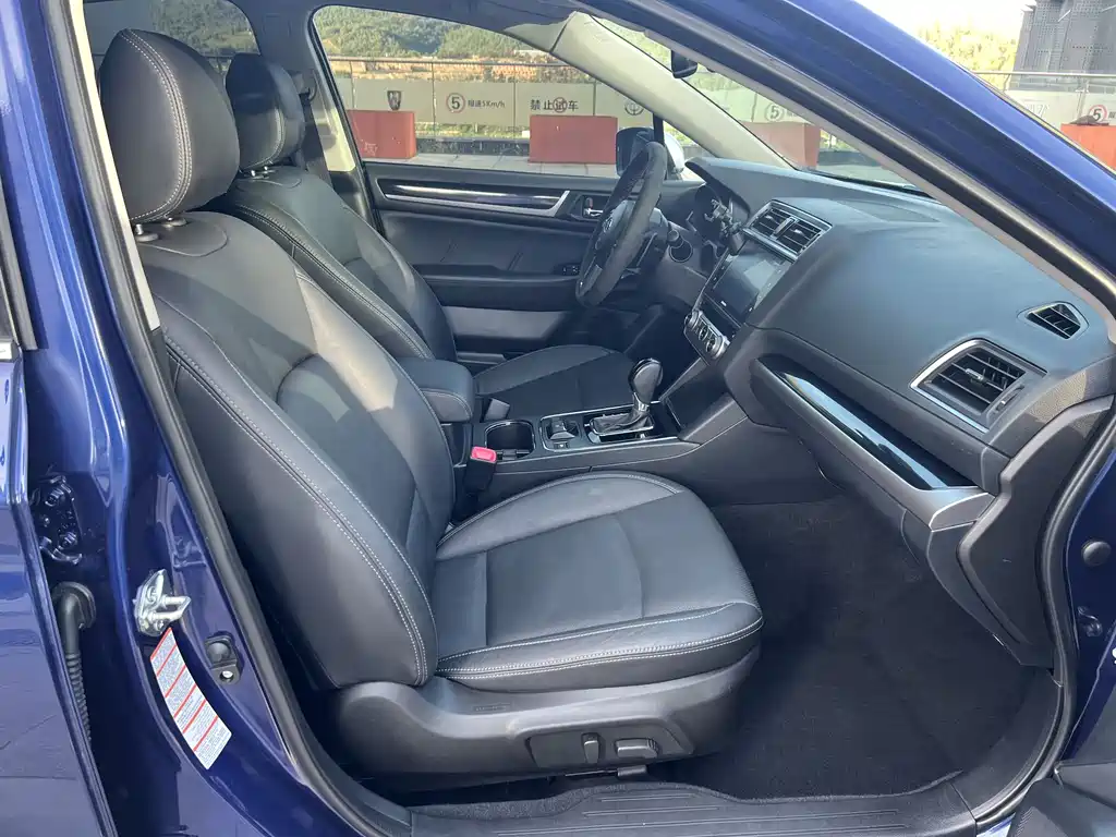 Subaru Legacy 2017 2.5i EyeSight