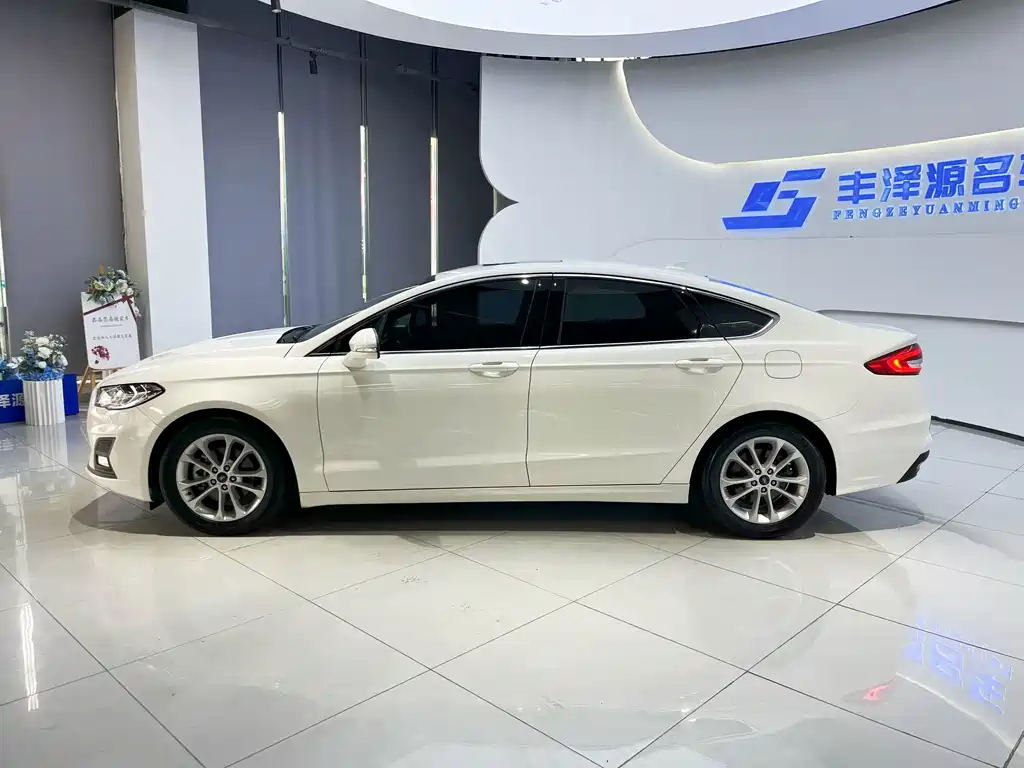 Ford Mondeo — миниатюра 3