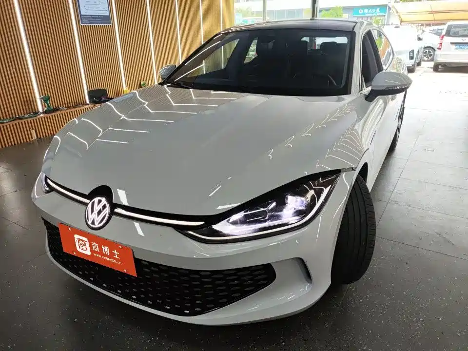 Купить Volkswagen Lamando