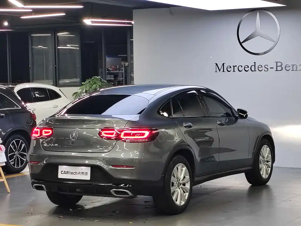 Mercedes-Benz GLC 2020 GLC 260 4MATIC SUV