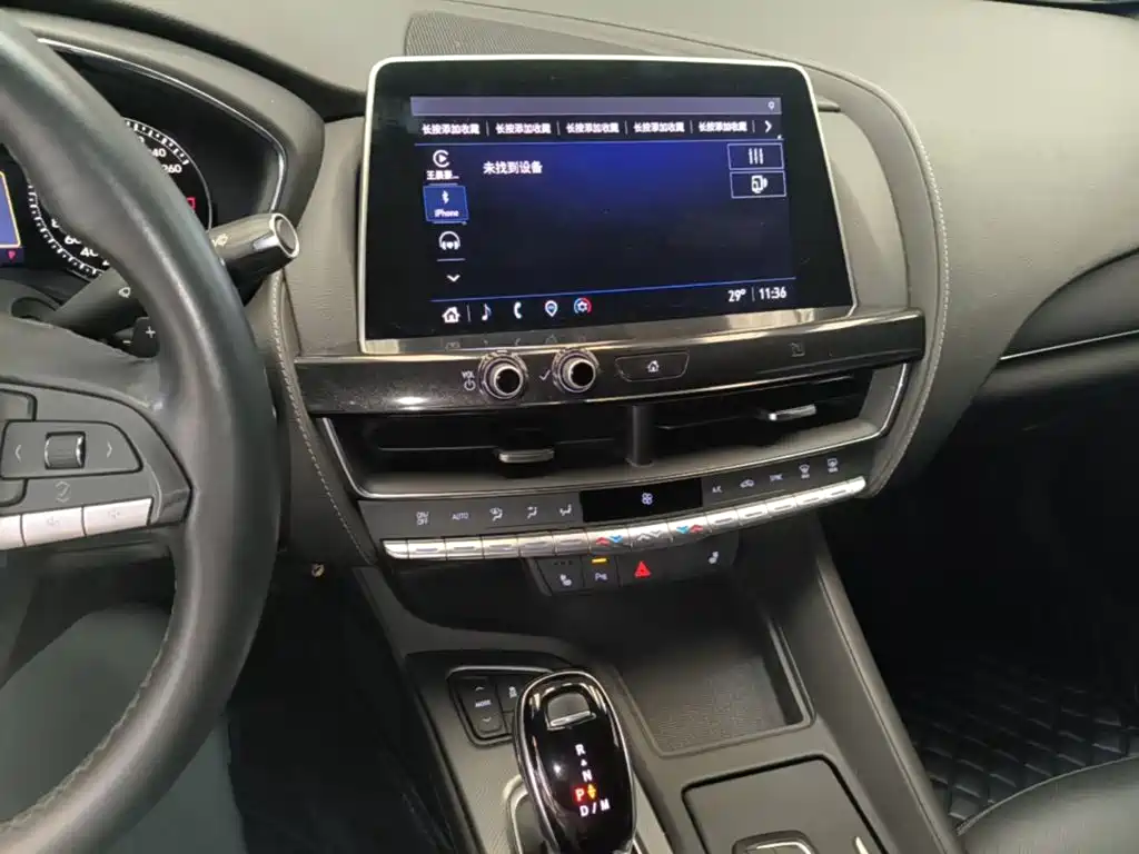 Cadillac CT5 — миниатюра 13