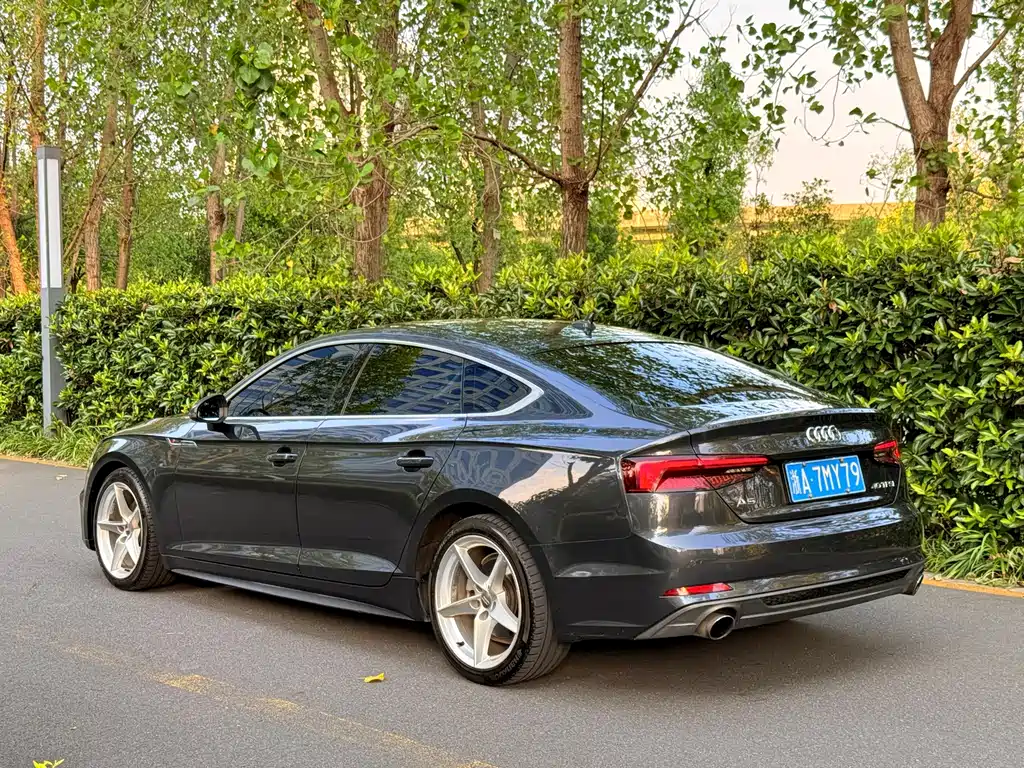Audi A5 (Import) — миниатюра 3