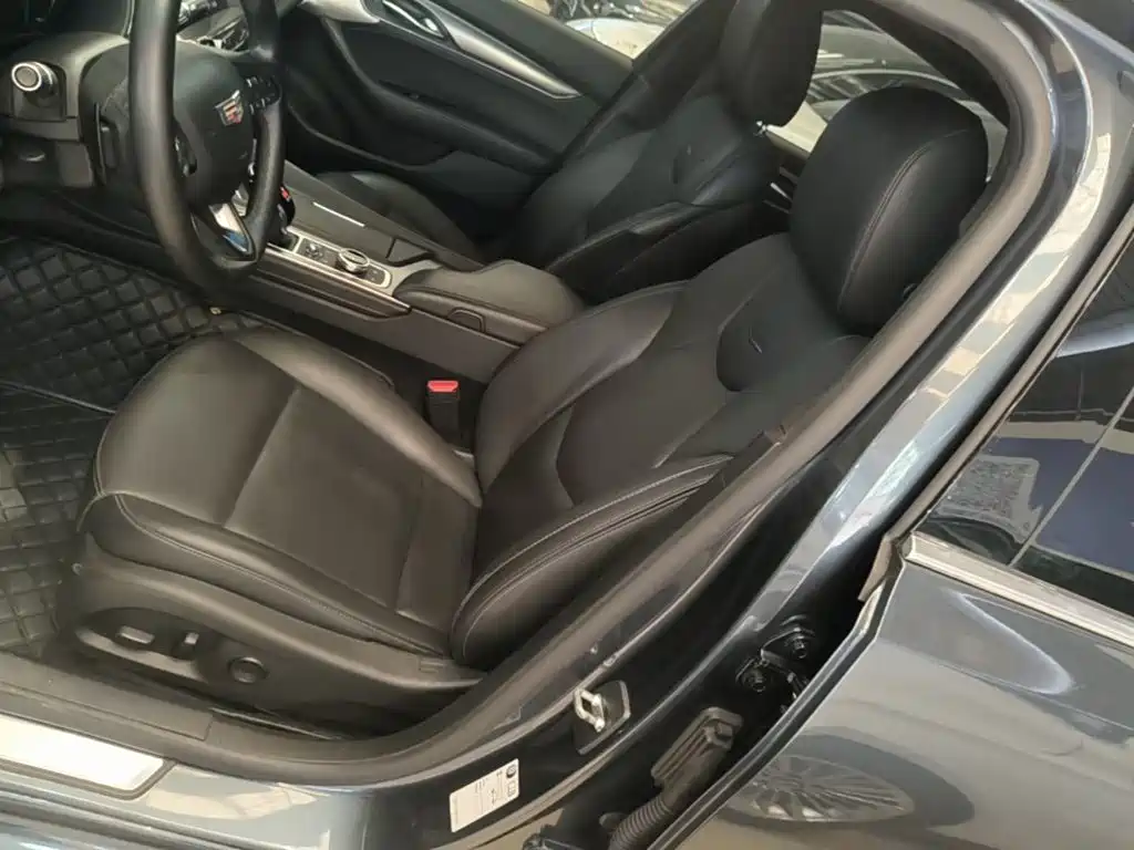 Cadillac CT5 — миниатюра 15