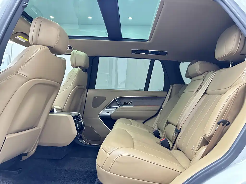 Land Rover Range Rover — миниатюра 10