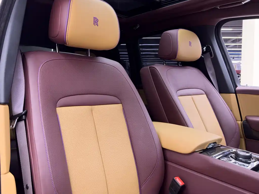 Rolls-Royce Cullinan — миниатюра 15