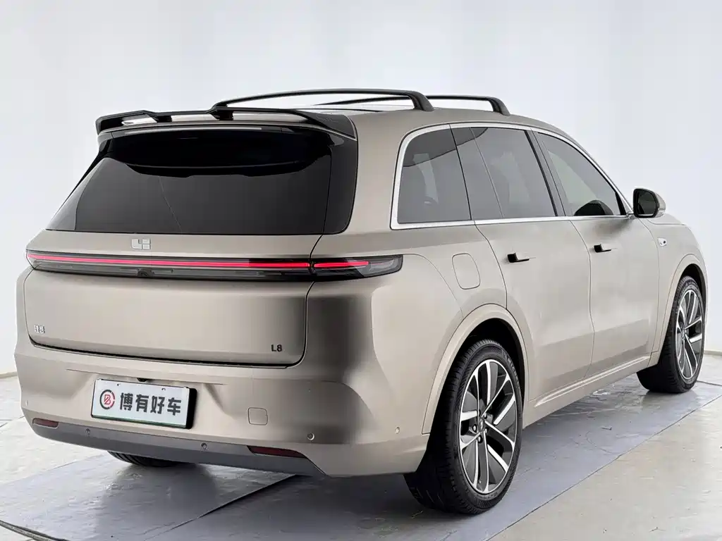 Li Auto Li L8 — миниатюра 17