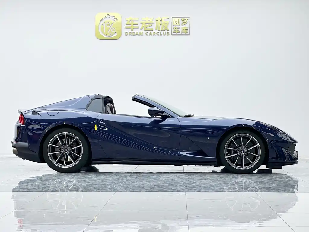 Ferrari 812 — миниатюра 7