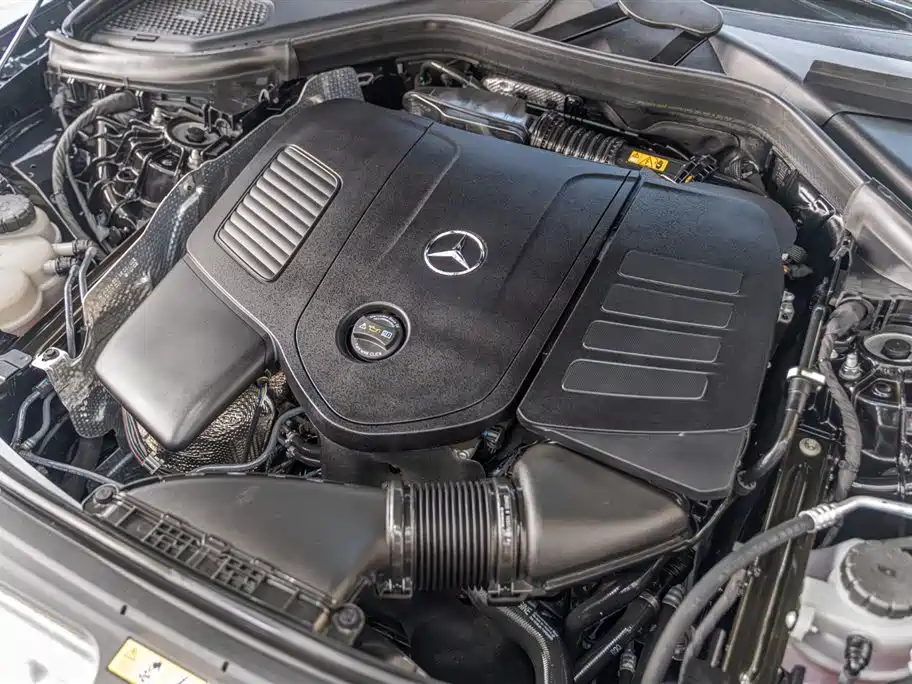 Mercedes-Benz GLC 2023 GLC 300 L 4MATIC 5 мест