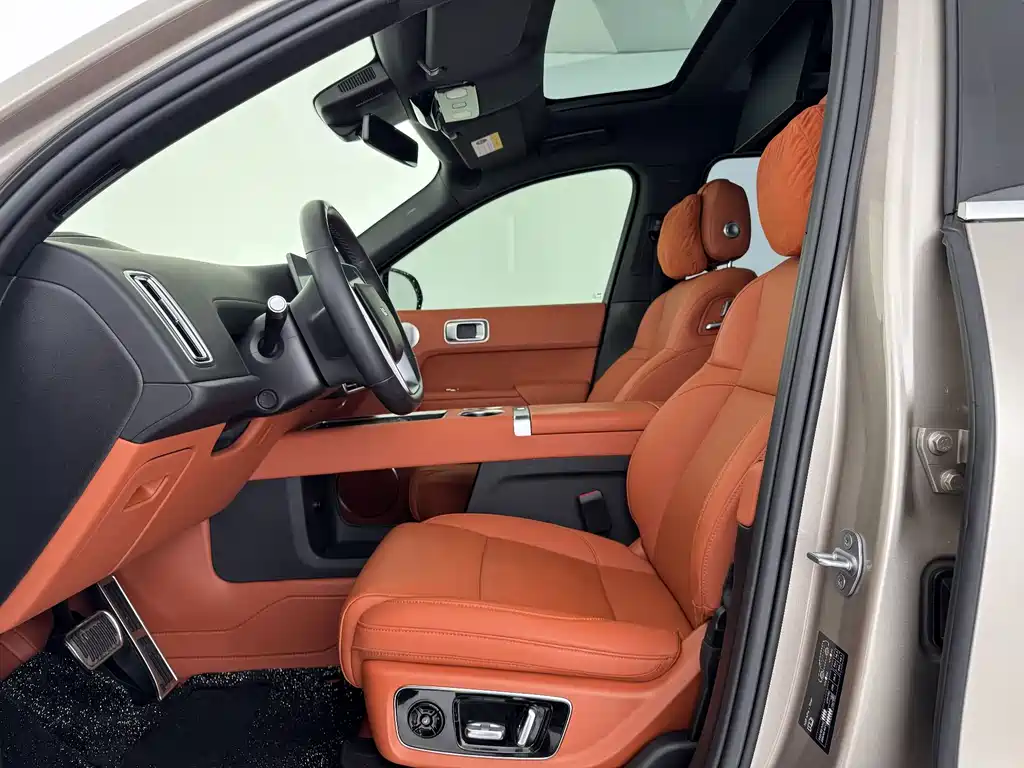 Li Auto Li L8 — миниатюра 8