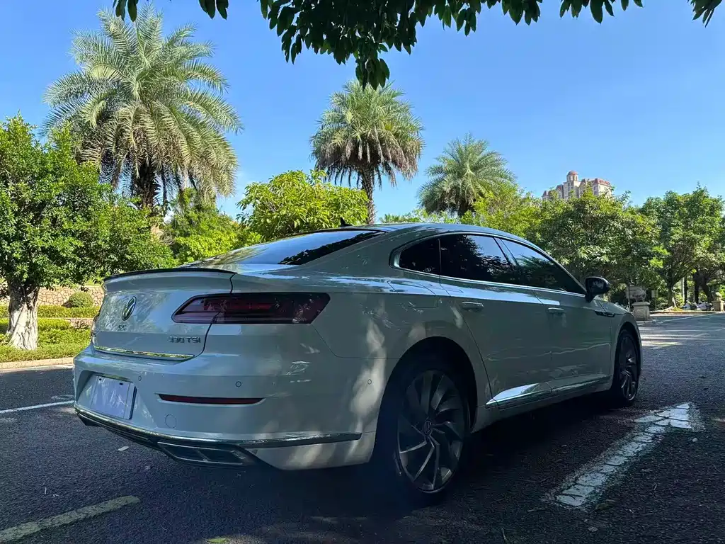 Volkswagen CC — миниатюра 4