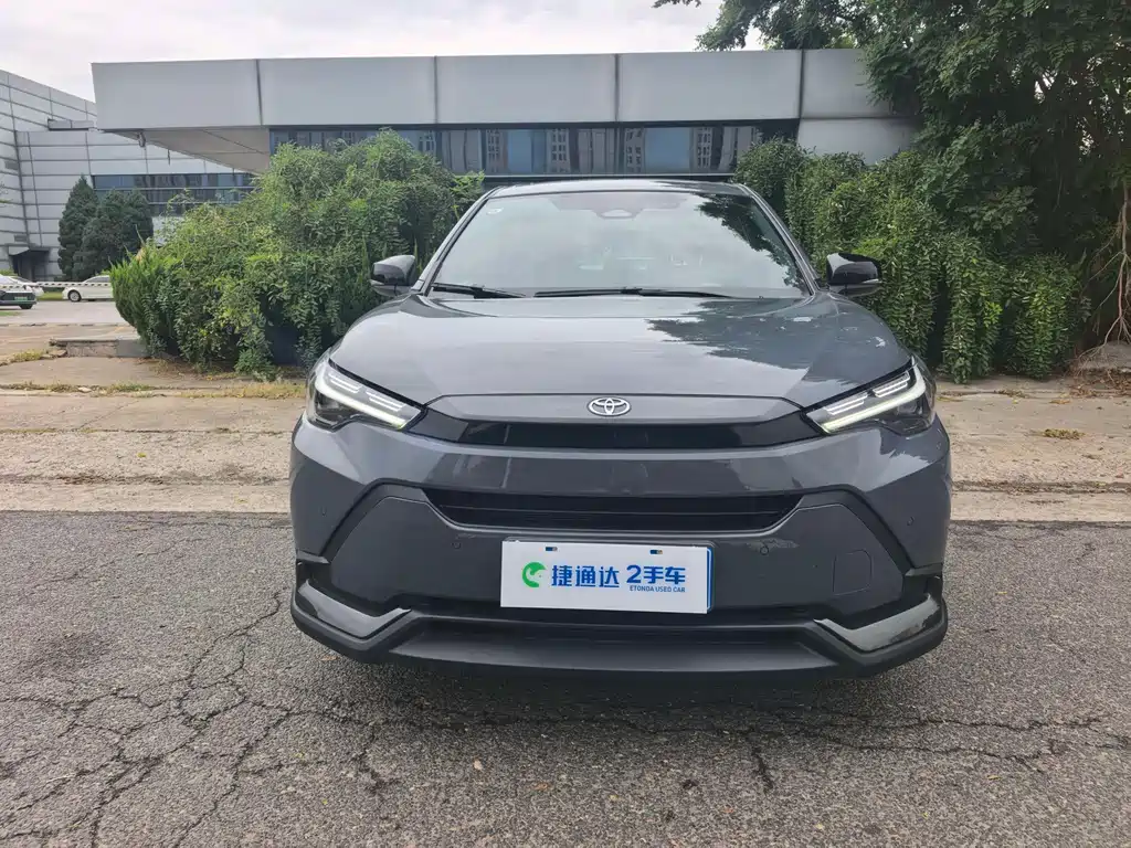 Toyota Frontlander — миниатюра 5