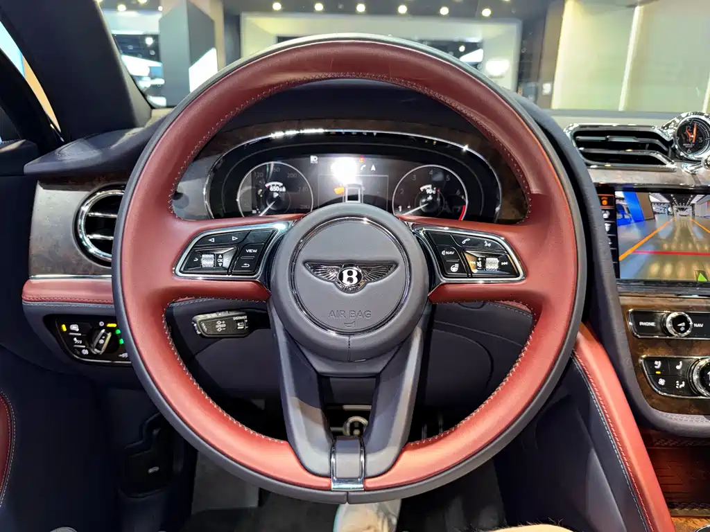 Bentley Bentayga 2023 4.0T V8